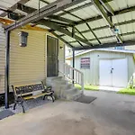 Family Home With Fenced Backyard In New Orleans!