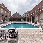 Aparthotel Bywater 3*