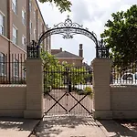 Aparthotel Bywater
