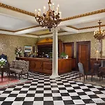 Le Richelieu In The French Quarter Inn