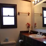 Hotel Lion's 3*