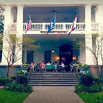 Hotel The Columns 3*