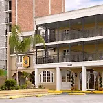 Super 8 By Wyndham Hotel