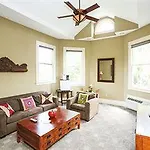 Inn The Lookout 3*