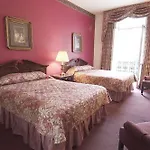 Inn Le Richelieu In The French Quarter