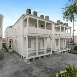 Amazing 3br Off St Charles With Pool Apartment New Orleans