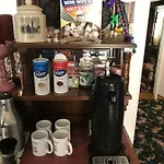 Rose Manor Bed & Breakfast 4*