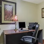 Super 8 By Wyndham Hotel