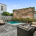 Spacious Loft-style 3br Townhouse By Hosteeva Apartment *