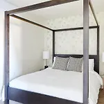 Sonder The Esplanade