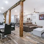 Apartment Urban Oasis 4bd House Close To Fq & Hot Spots' *