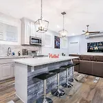 Apartment Urban Oasis 4bd House Close To Fq & Hot Spots'