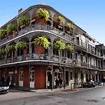 Carondelet St.
