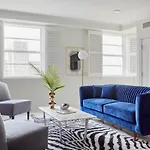 Deluxe Canal Street Suites By Sonder