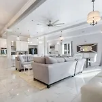 Apartment Stunning Penthouse In The Heart Of The New Orleans