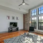 Stunning 2Br In Irish Channel By Sonder