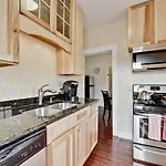 New Orleans Cottage Apartment