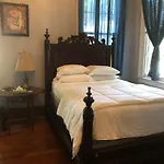 Oakview Bed & Breakfast 4*