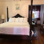 Oakview Bed & Breakfast