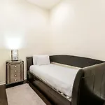 Aparthotel Modern, Spacious With Luxury Amenities New Orleans