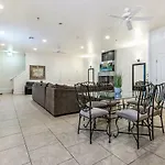 Aparthotel Modern, Spacious With Luxury Amenities New Orleans