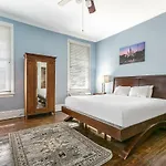Apartment Comfortable Rooms Near All Nola Hot Spots New Orleans