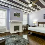 Comfortable Rooms Near All Nola Hot Spots Apartment New Orleans
