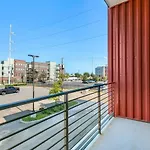Holiday home Luxury 3-story W Pool & Parking Garage New Orleans