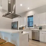 Amazing New Construction With Balconies Holiday home *