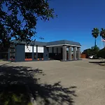 Hotel 10 Extended Stay Motel 2*