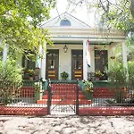 Inn The Lookout 3*