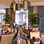 Four Points By Sheraton French Quarter Hotel 4*