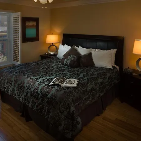 Frenchmen Orleans At 519, Ascend Collection Hotel