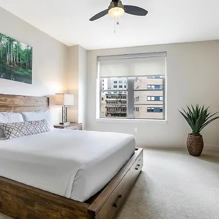 Original Walking Distance To Must-see Attractions Of Nola Holiday home