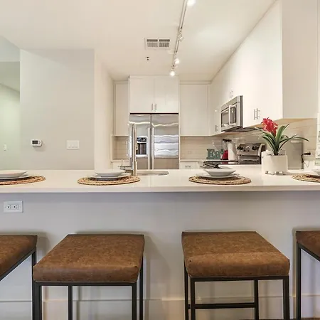 Apartment Peaceful Walking Distance To Bourbon Street *