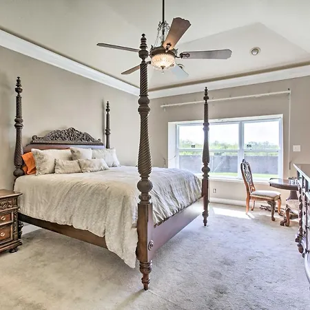 Holiday home 12 Mi To French Quarter! *