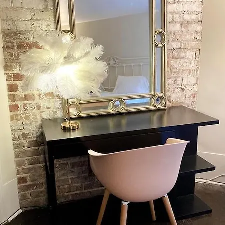 The Chic Flamingo * New Orleans