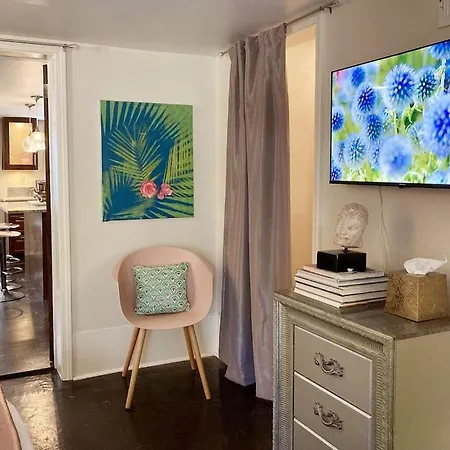 Apartment The Chic Flamingo