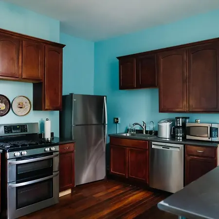 Apartment Art Inspired Mid-city 3 Bedroom - 1 Mile Away From French Quarter *