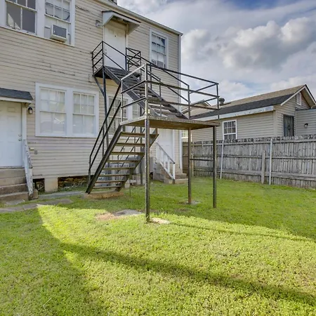 Holiday home Shotgun-style In Mid-city! *