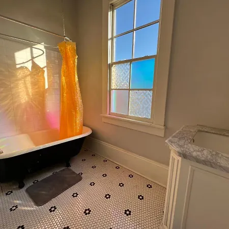 Apartment Enchanting In Nola