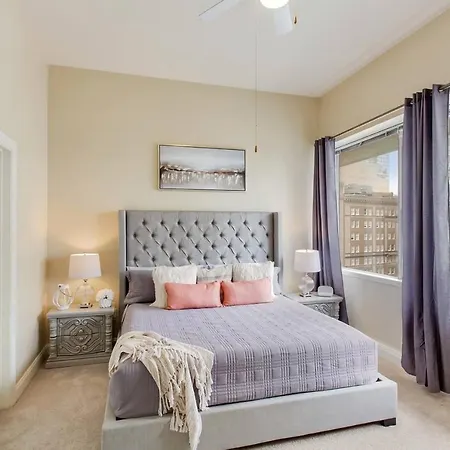 Holiday home #1403- Enormous Sleeps 4 W Coffee New Orleans