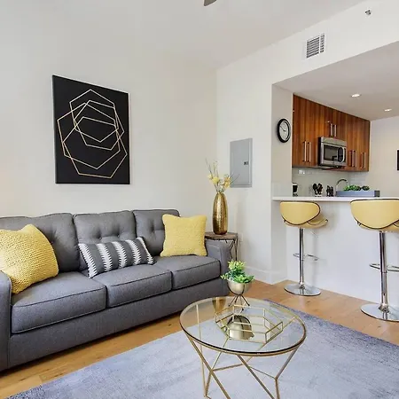 #1406- 14th Fl King Bed Close To Superdome & Saenger * New Orleans