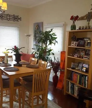 Tropical Oasis Getaway With A Private Pool & Spa Apartment New Orleans