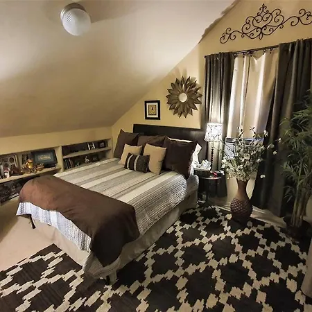 Apartment Tropical Oasis Getaway With A Private Pool & Spa *