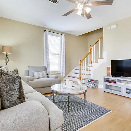Holiday home 4 Mi To French Quarter Bright Home! New Orleans