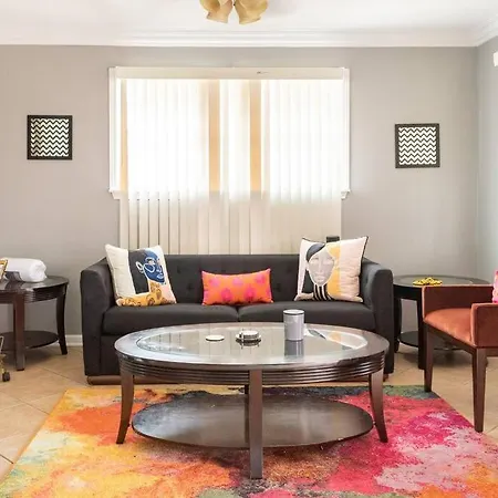 Quiet Cozy 3bedroom 10 Minutes From Downtown Holiday home New Orleans