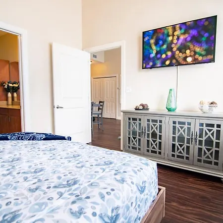 Modern Nola With Rooftop Pool * New Orleans