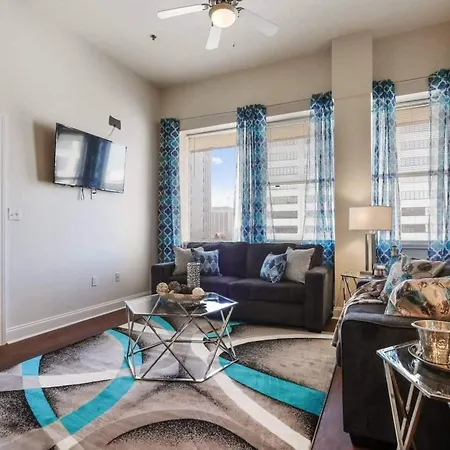 Modern Nola With Rooftop Pool * New Orleans