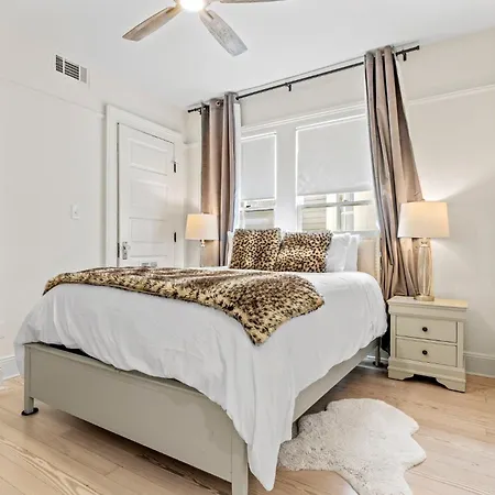 Retreat W Private Pool Holiday home New Orleans